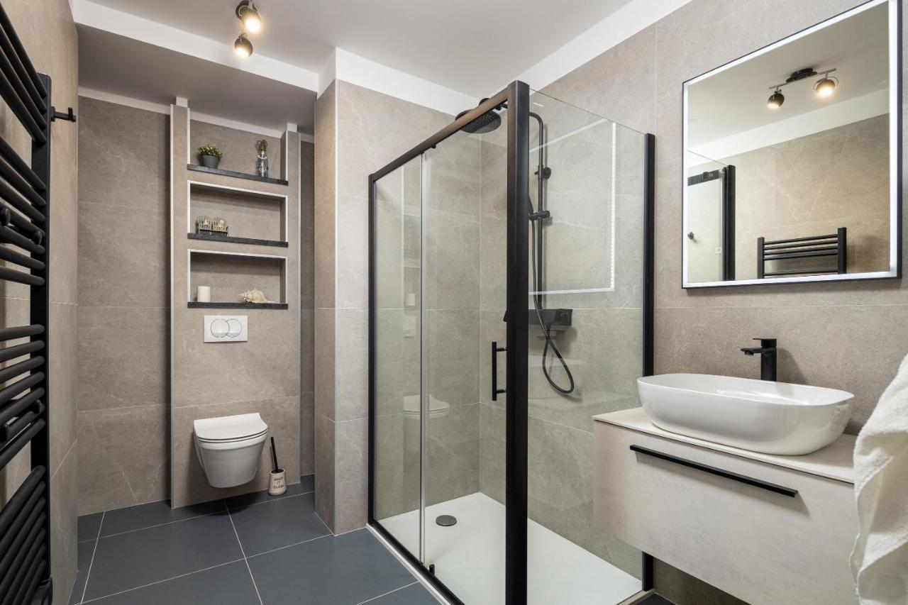 Apartment Navika Omiš Екстериор снимка