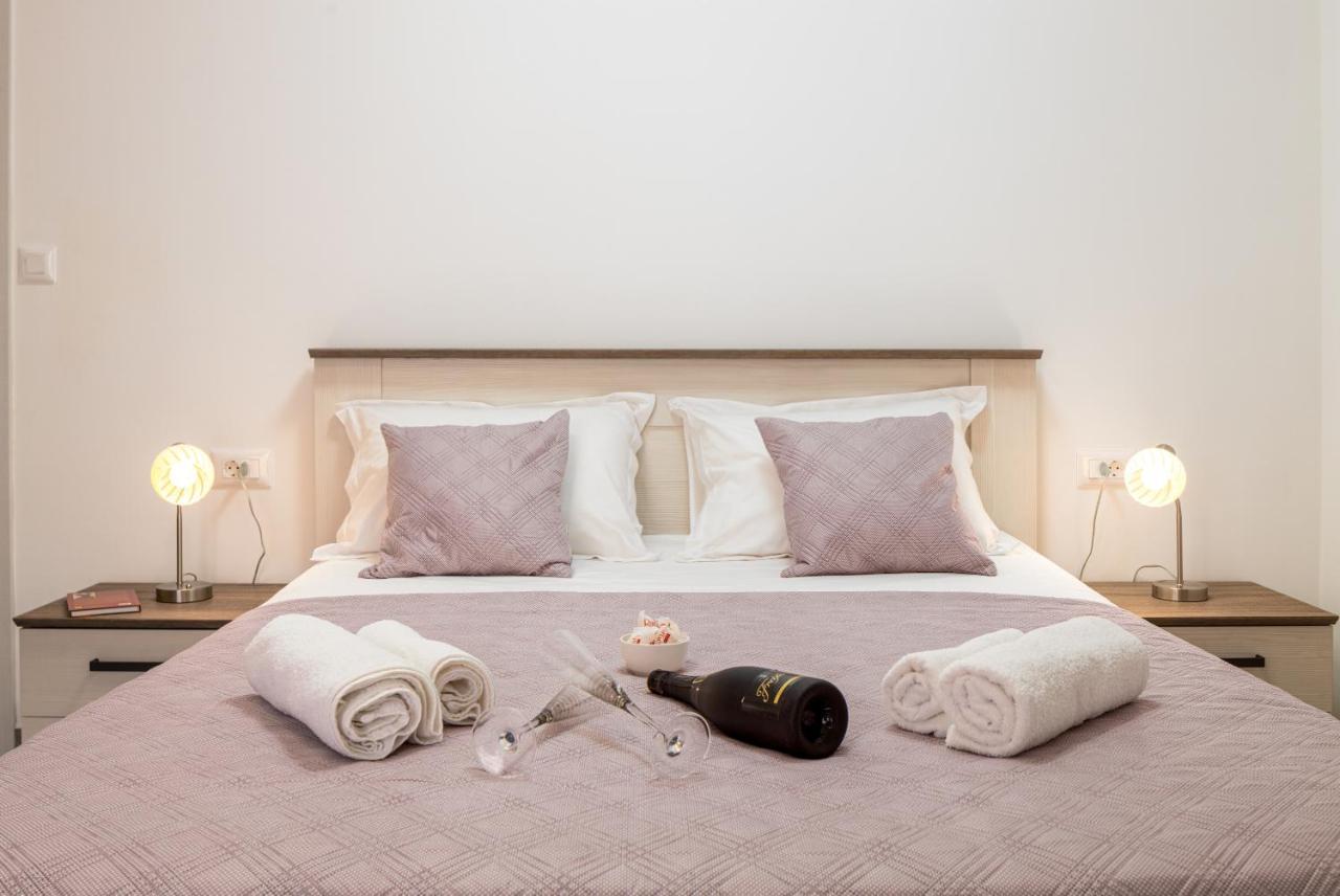 Apartment Navika Omiš Екстериор снимка